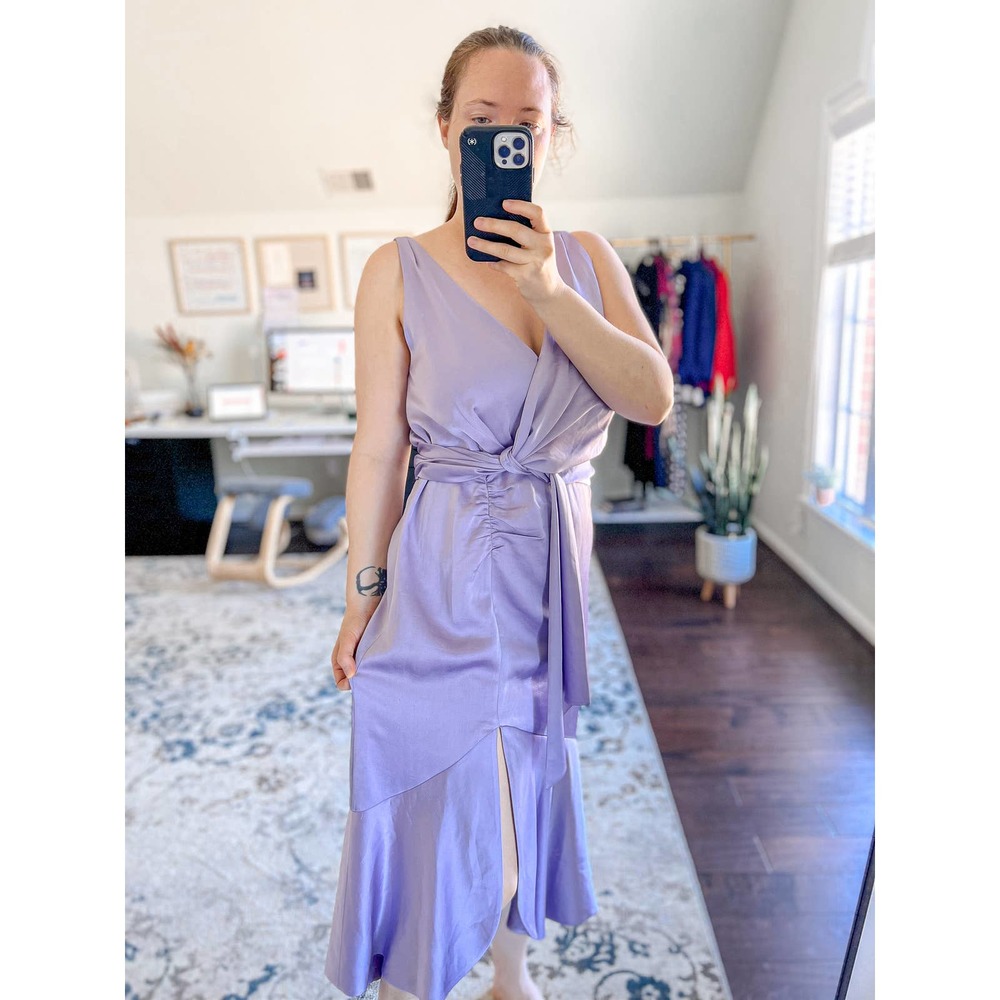 Elegant Lavender Midi Dress